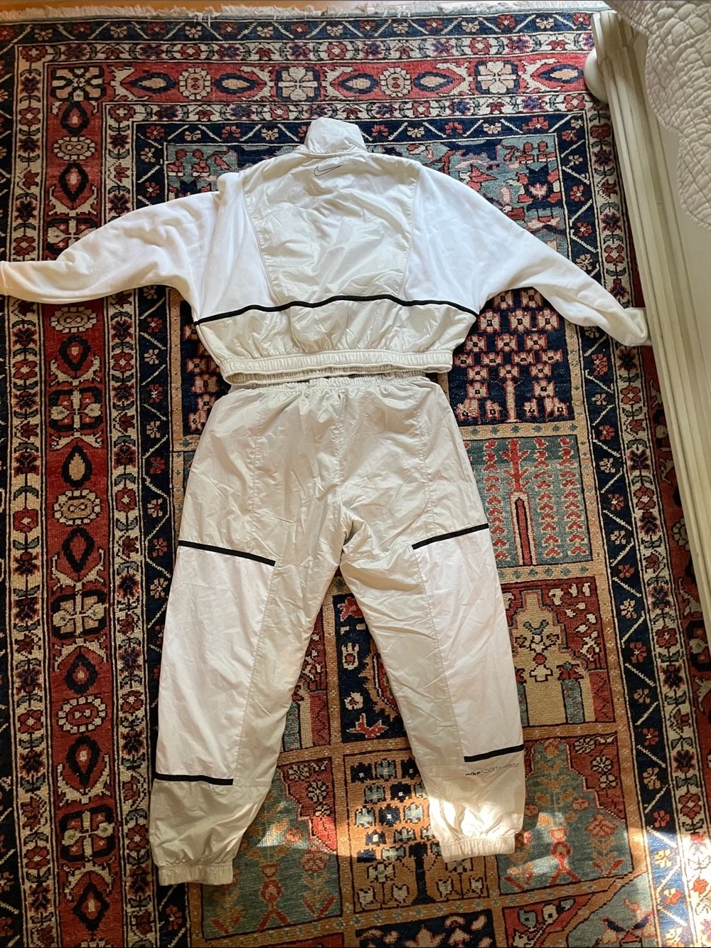 Nike White Two-Piece Cropped Windbreaker Set with Black Trim